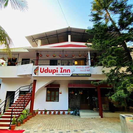 Udupi Inn Exterior foto