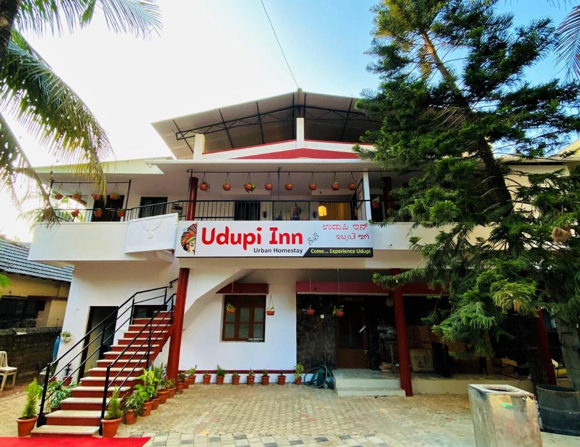 Udupi Inn Exterior foto